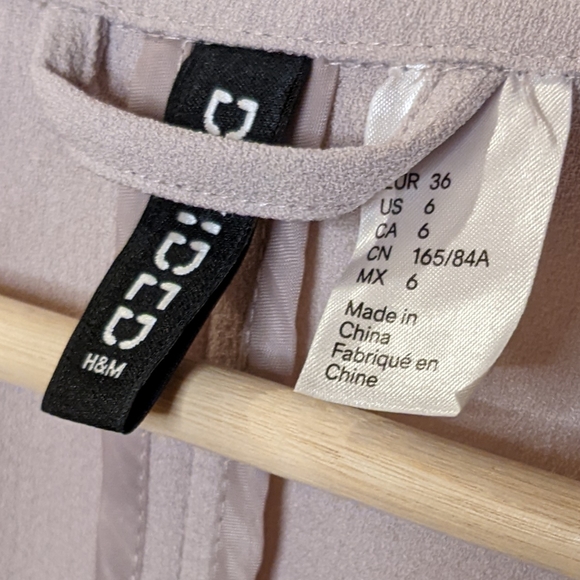 Blush Pink Snap Blazer | 6 - Picture 4 of 6